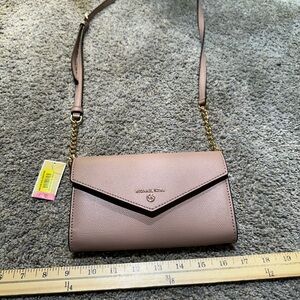 Michael Kors pink crossbody bag